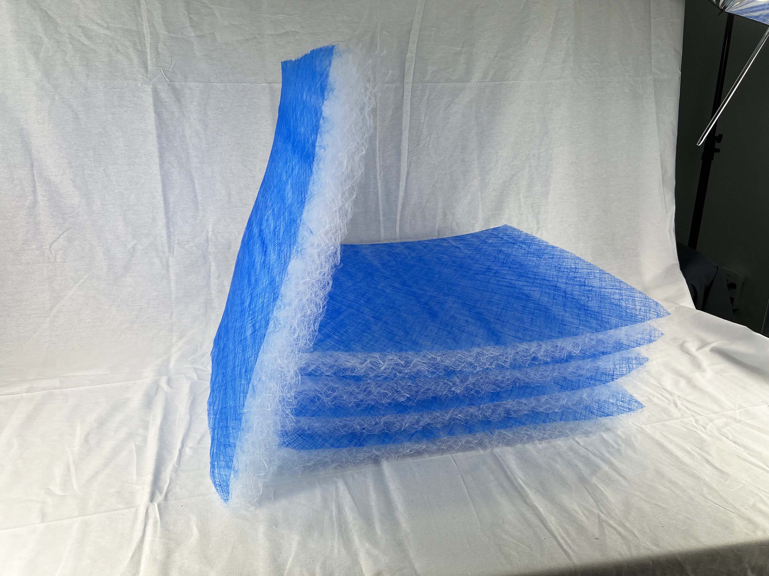 wioboy Paint Spray Booth Exhaust Filter Pad, 20" x 25" x 2.5" Fiberglass Paint Arrestor (18 Gram)